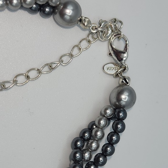 RMN Necklace  Silver Pewter Faux Pearls Three Strand Twist Graduated 18-21" - Picture 4 of 5